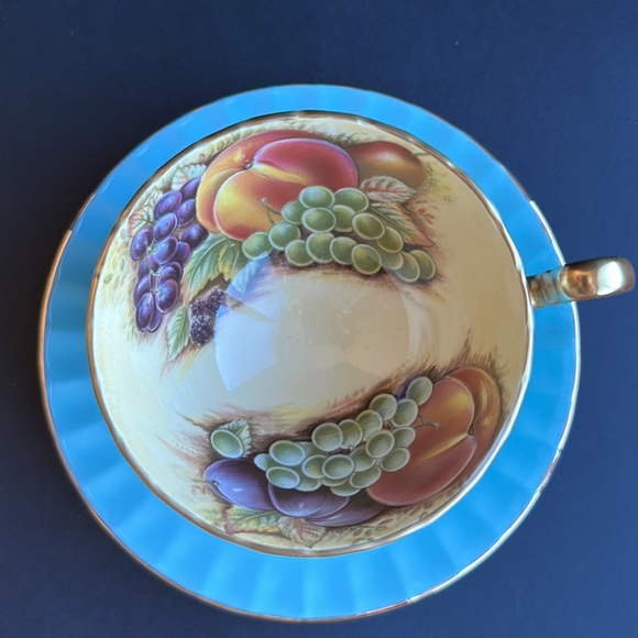 Aynsley England Turquoise Orchard Fruit Gold Trim Tea Cup and Saucer Set EUC - Picture 2 of 11